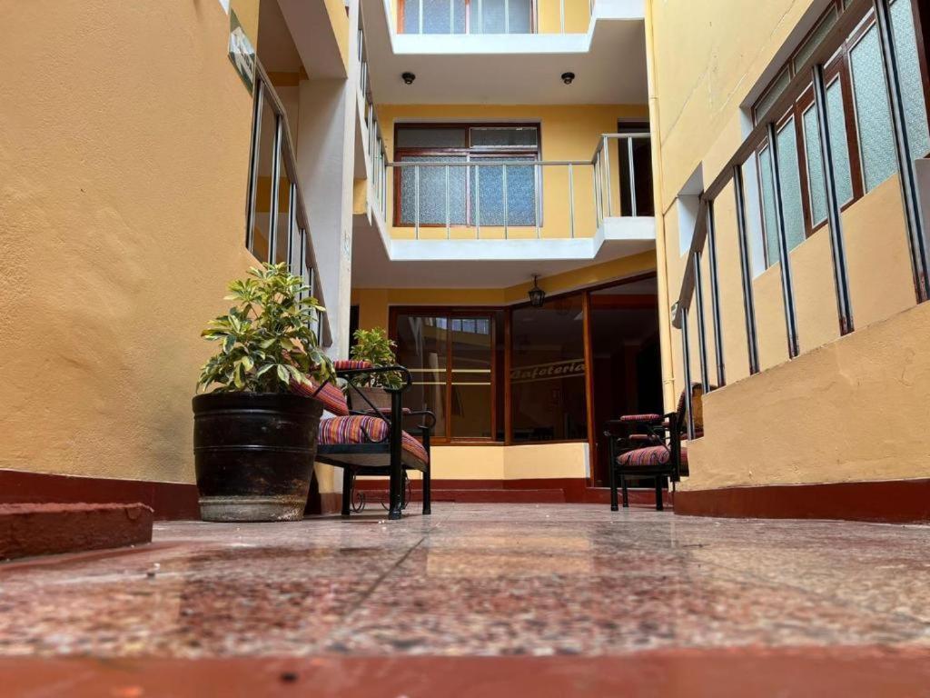 Hostal Huayna House Go クスコ エクステリア 写真